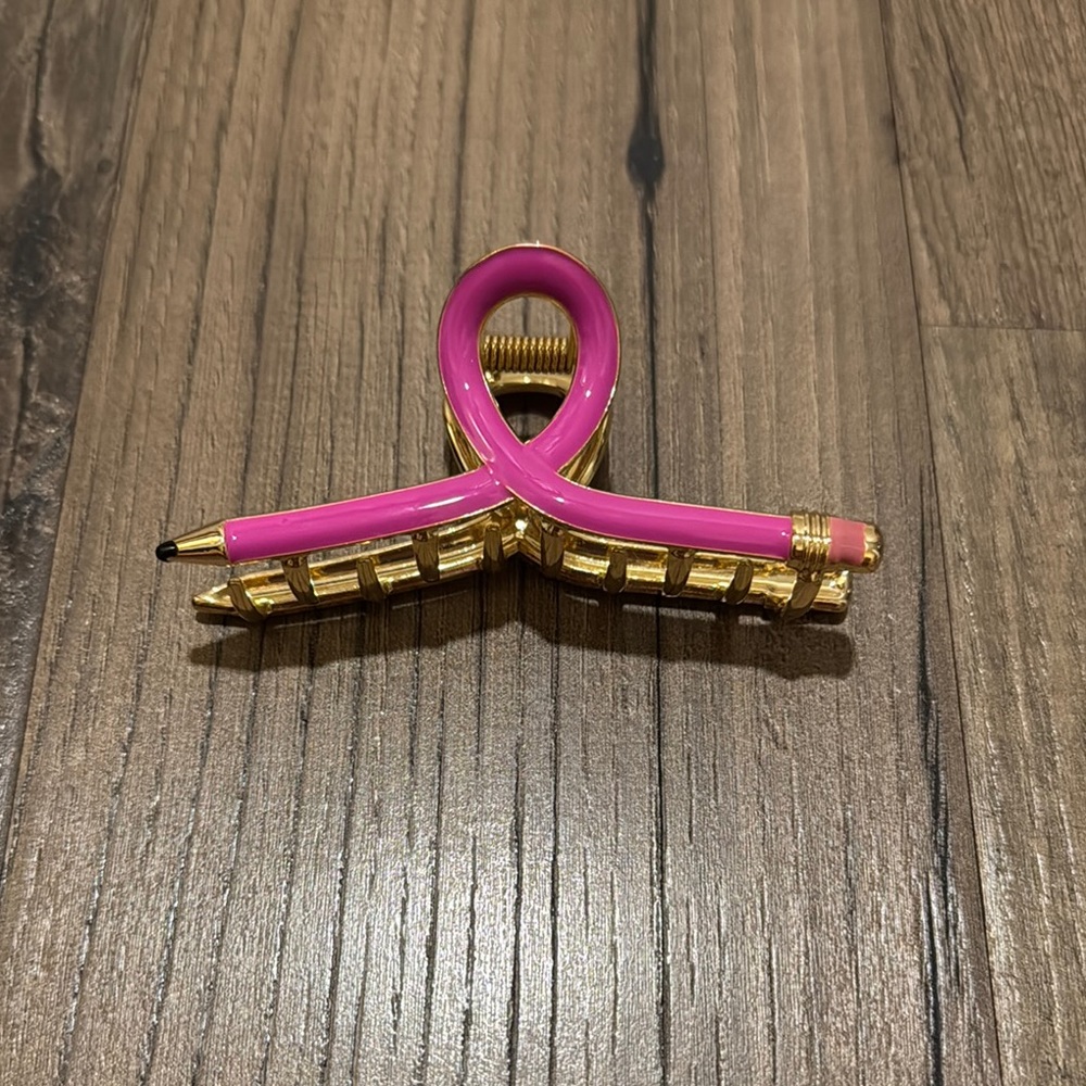 NWOT Piper-K Pink and Gold Pencil Hair Claw Clip